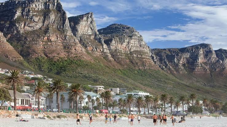 Apartment Bgs Luxury Two Bedroom -camps Bay-cape Town Kapstadt