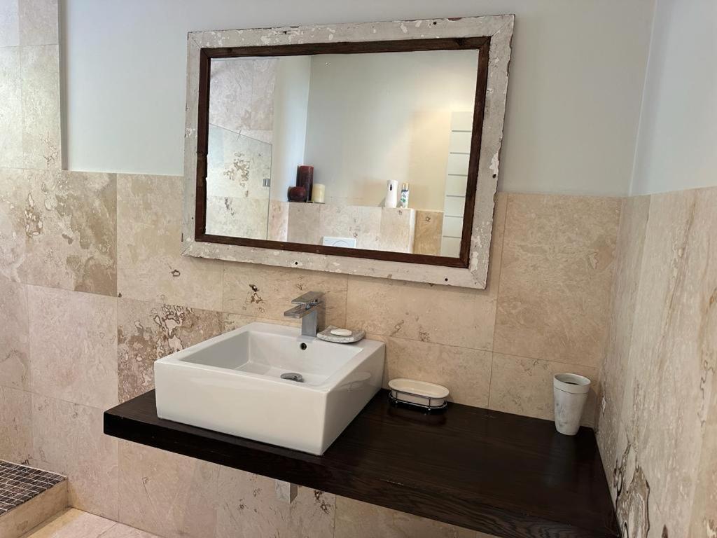 Bgs Luxury Two Bedroom -camps Bay-cape Town Apartment Kapstadt