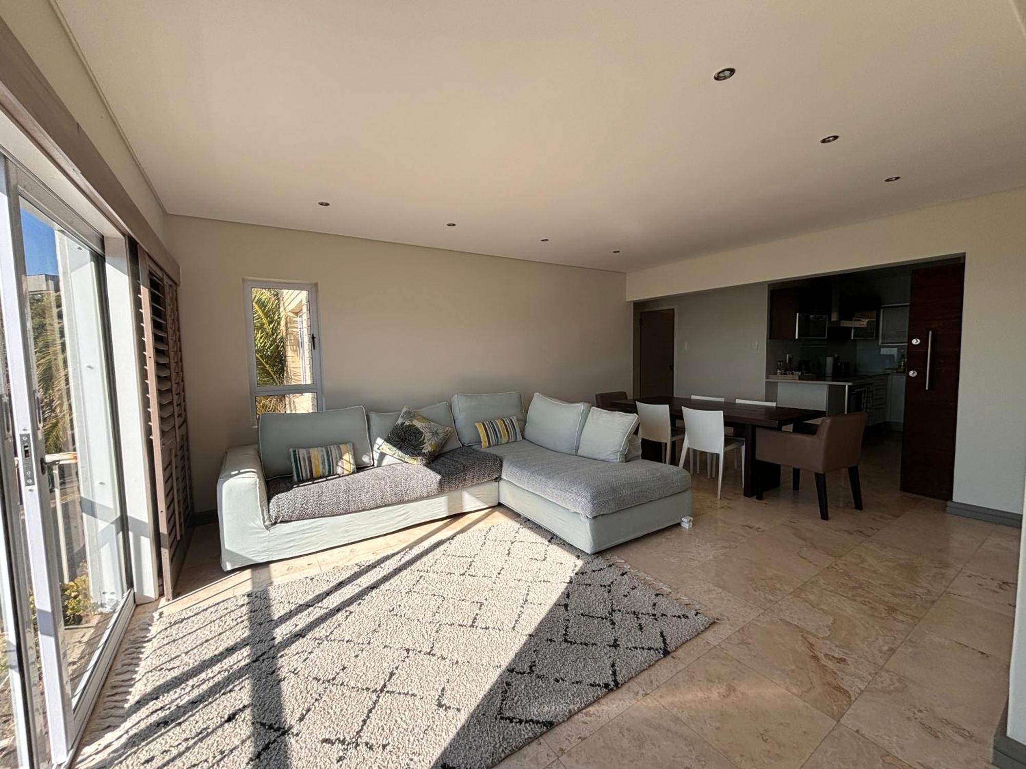 Bgs Luxury Two Bedroom -camps Bay-cape Town Apartment
