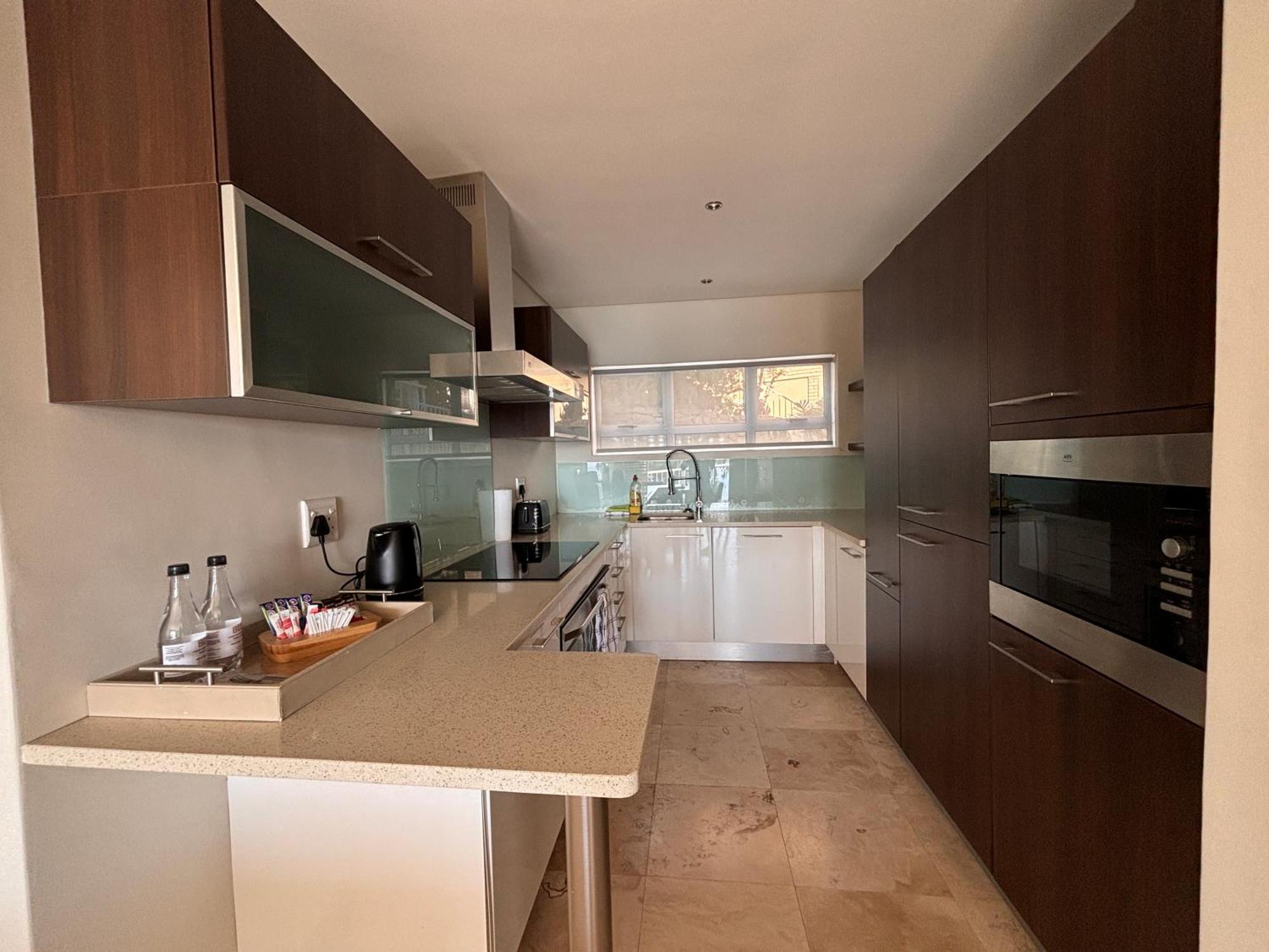 Bgs Luxury Two Bedroom -camps Bay-cape Town Kapstadt